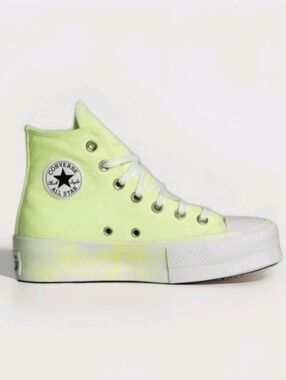 Converse Chuck Taylor Lift Platform Sneakers Volt Glow Yellow Women's Sz 9.5 NEW